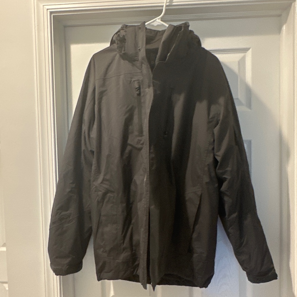Men’s Cabela’s winter Coat